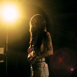 Meet your posher - hi I’m emsea :)